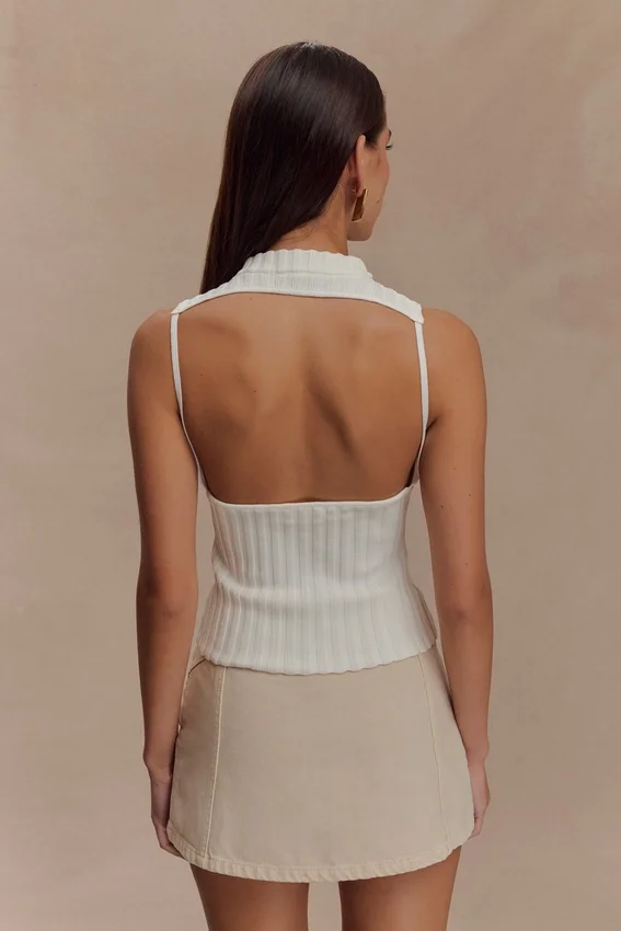 Oona Turtle Neck Knit Top – Ivory Oona Turtle Neck Knit Top – Ivory
