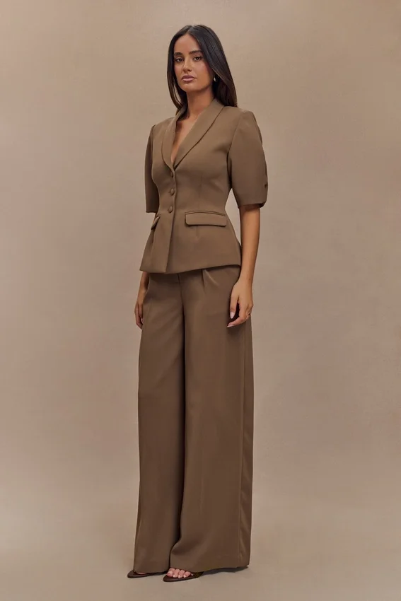 Opal Puff Sleeve Suiting Top – Cacao Brown Opal Puff Sleeve Suiting Top – Cacao Brown
