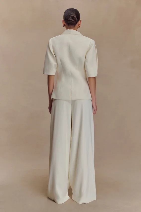 Opal Puff Sleeve Suiting Top – Ivory Opal Puff Sleeve Suiting Top – Ivory