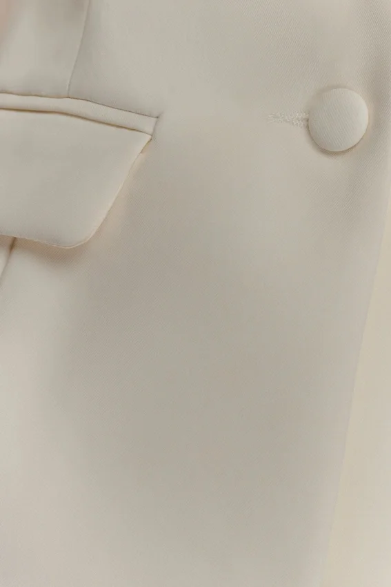 Opal Puff Sleeve Suiting Top – Ivory Opal Puff Sleeve Suiting Top – Ivory