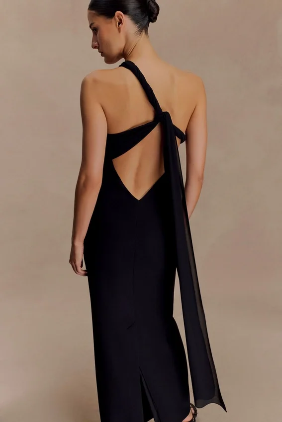 Philippa Knotted Crepe Maxi Dress – Black Philippa Knotted Crepe Maxi Dress – Black
