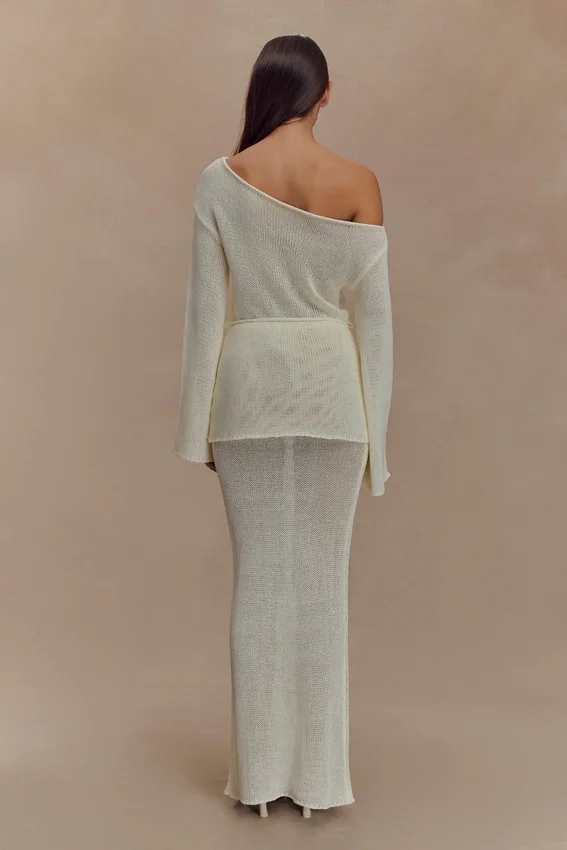 Reagan Off Shoulder Knit Top – White Reagan Off Shoulder Knit Top – White