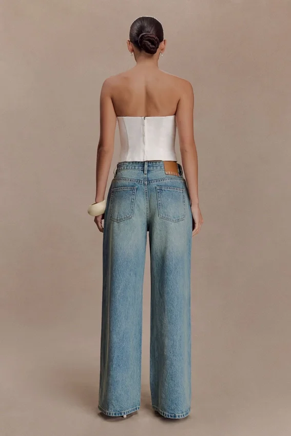 Romi Mid Rise Wide Leg Jeans – Faded Mid Blue Romi Mid Rise Wide Leg Jeans – Faded Mid Blue