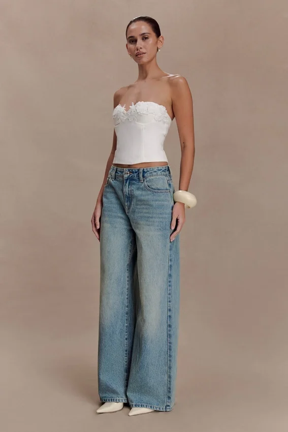 Romi Mid Rise Wide Leg Jeans – Faded Mid Blue Romi Mid Rise Wide Leg Jeans – Faded Mid Blue