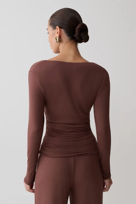Sari Long Sleeve Modal Top – Chocolate Sari Long Sleeve Modal Top – Chocolate