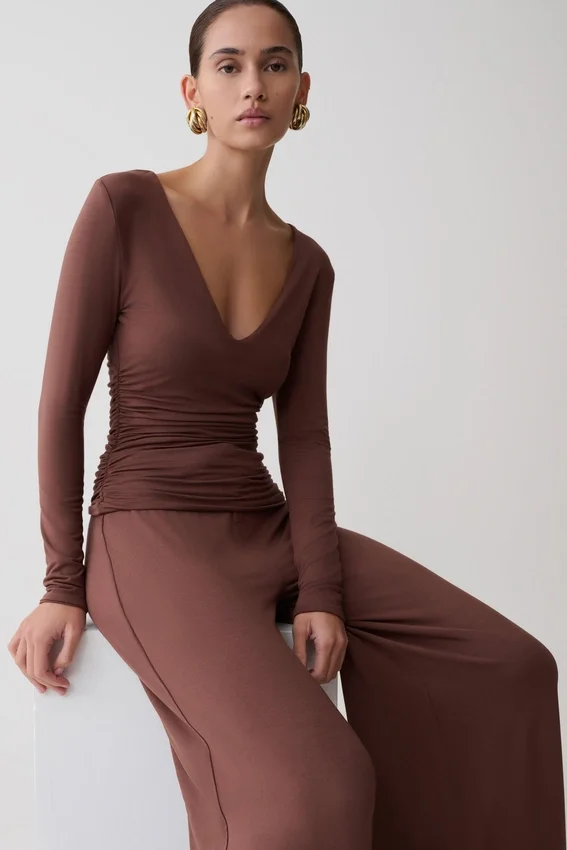 Sari Long Sleeve Modal Top – Chocolate Sari Long Sleeve Modal Top – Chocolate