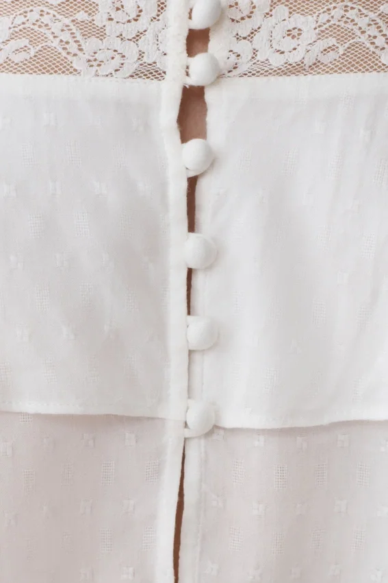 Skylar Lace Sleeveless Crop Top – White Skylar Lace Sleeveless Crop Top – White