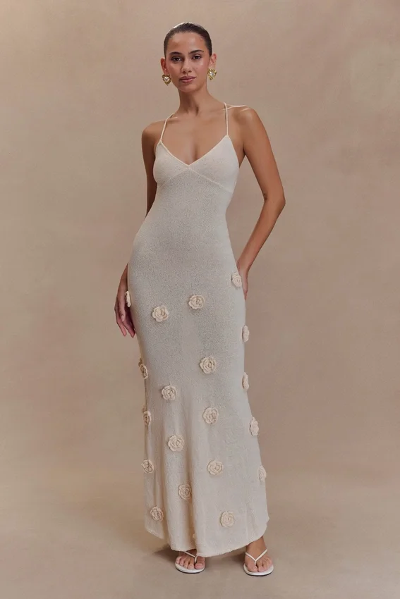 Suki Knit Maxi Dress With Flowers – Nude Suki Knit Maxi Dress With Flowers – Nude