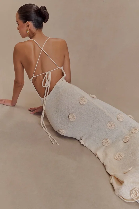 Suki Knit Maxi Dress With Flowers – Nude Suki Knit Maxi Dress With Flowers – Nude