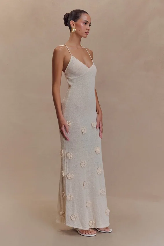 Suki Knit Maxi Dress With Flowers – Nude Suki Knit Maxi Dress With Flowers – Nude