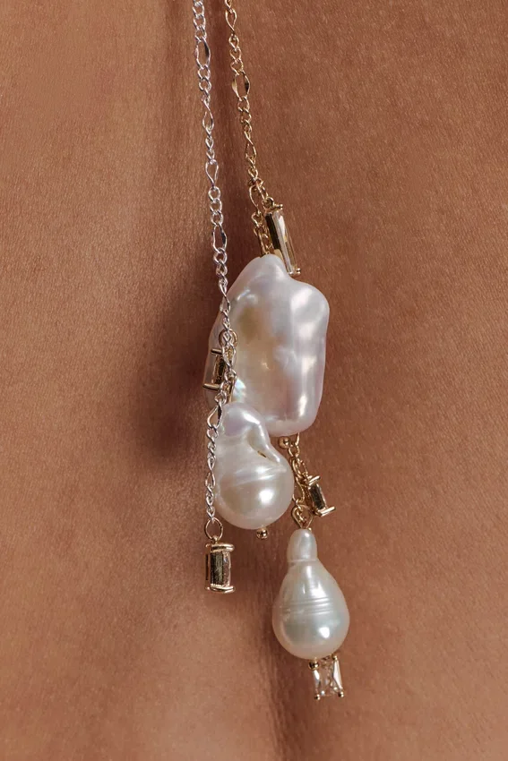 Tallulah Pearl Wrap Chain – Gold Tallulah Pearl Wrap Chain – Gold