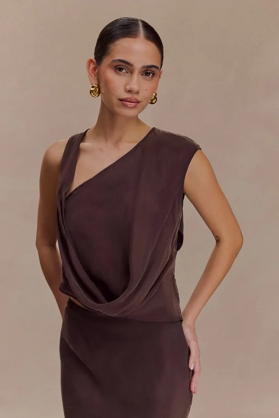Violeta Asymmetric Top – Dark Chocolate Violeta Asymmetric Top – Dark Chocolate