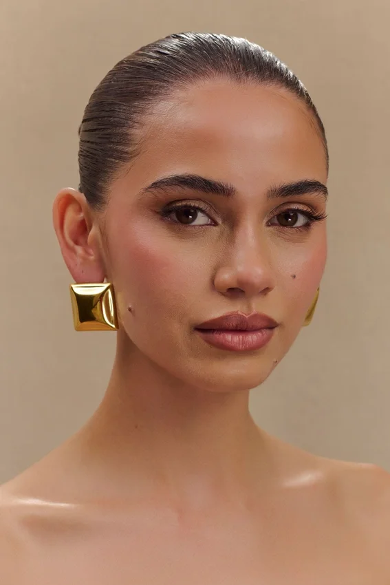 Wilma Square Earrings – Gold Wilma Square Earrings – Gold